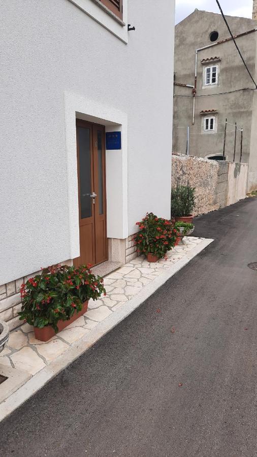 Apartmani Muzic Orlec Exteriör bild